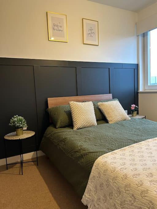 Newly Renovated & Modern 2-br Close To Canary Wharf Appartamento *